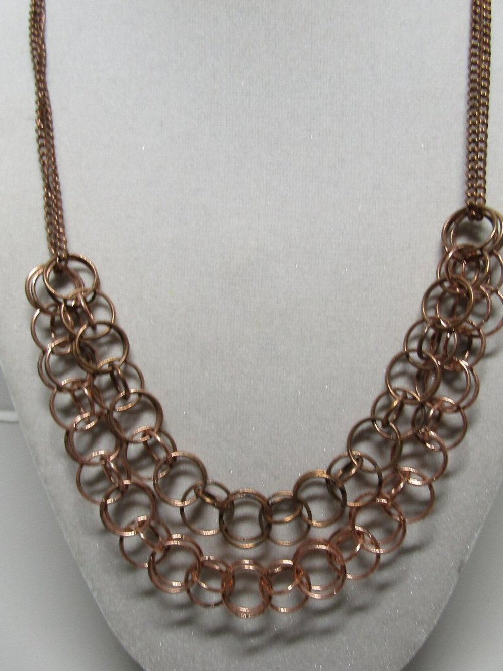 vintage copper colored necklace chocker 2 stands of rings 16 inches